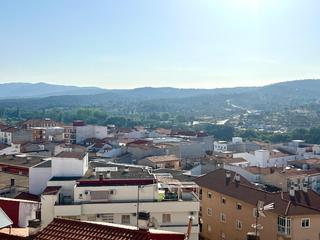 Location Appartement  Calle san calixto. Piso amueblado con plaza de garaje y ascensor en calle san calix