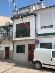House  Plaza plaza de españa. Casa en valdeobispo