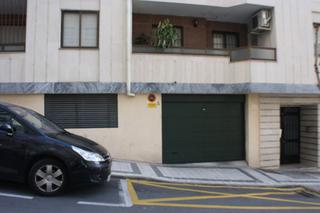 Lloguer Aparcament cotxe  Calle obispo varela. Plaza de garaje en la calle obispo varela