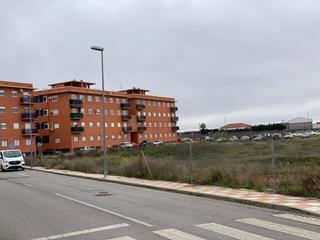 Terrain résidentiel à Almendralejo. Suelo en venta en almendralejo