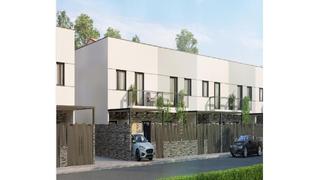 Casa adossada  Calle arroyo grande. Adosados con piscina y jardín en régimen autopromotor en oliva d