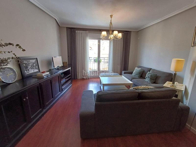 Foto ae18eca3-38cd-4bb3-bd55-151170e77235. Etagenwohnung mit heizung in Centro Ciudad Plasencia