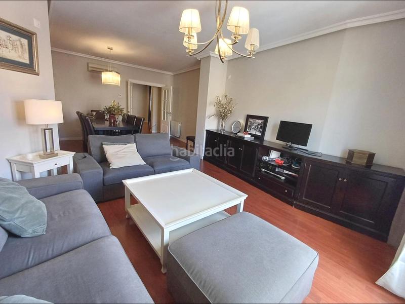 Foto d1b9a818-6e84-4184-bee1-46a9cd413b0d. Etagenwohnung mit heizung in Centro Ciudad Plasencia