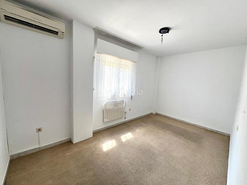 Foto 75594e7f-1c5a-4f0a-8fb0-fef5a62552f9. Appartamento con riscaldamento in Los Pinos - El Pilar Plasencia