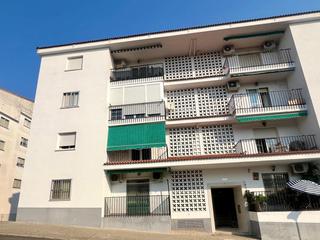 Flat  Calle alonso paredes. Piso en zona de avd. extremadura