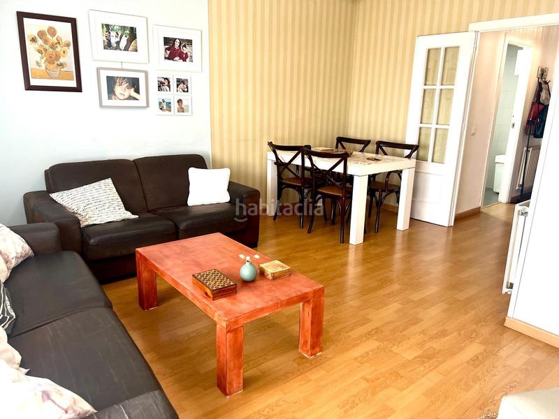 Foto 159361d1-8990-4da8-8cb0-ce54c8d4646f. Reihenhaus mit heizung parking in Los Pinos - El Pilar Plasencia