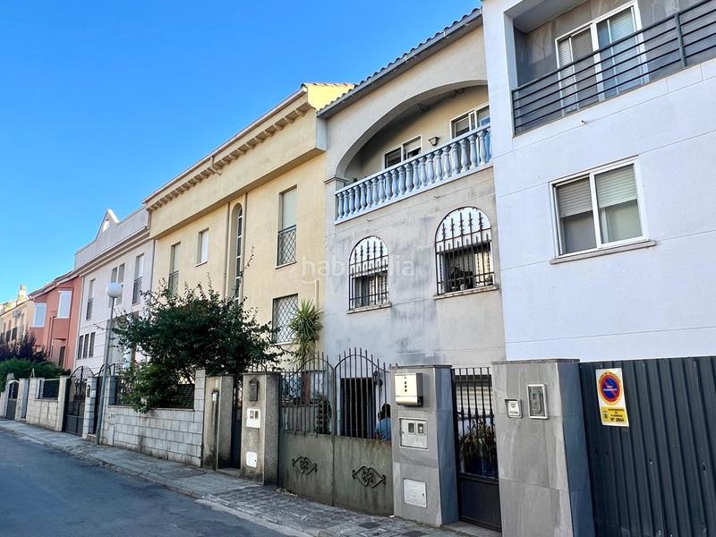 Foto 1861563b-a9a8-4a55-9eae-60fa820b4339. Reihenhaus mit heizung parking in Los Pinos - El Pilar Plasencia