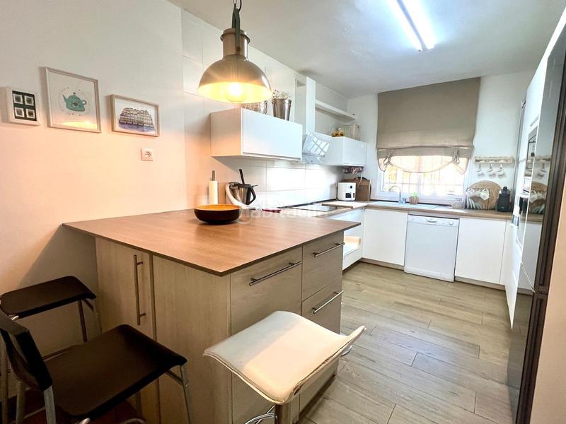 Foto 4a153ec1-6cbf-4dcc-bdca-c1693b55e235. Reihenhaus mit heizung parking in Los Pinos - El Pilar Plasencia