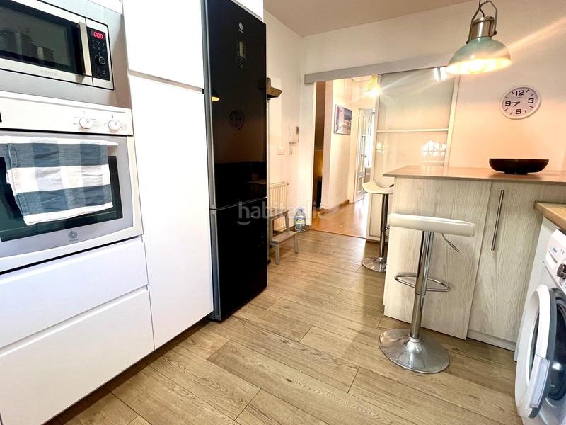 Foto 7cf19c8e-8e57-4baa-828e-56b9e0450ca8. Reihenhaus mit heizung parking in Los Pinos - El Pilar Plasencia