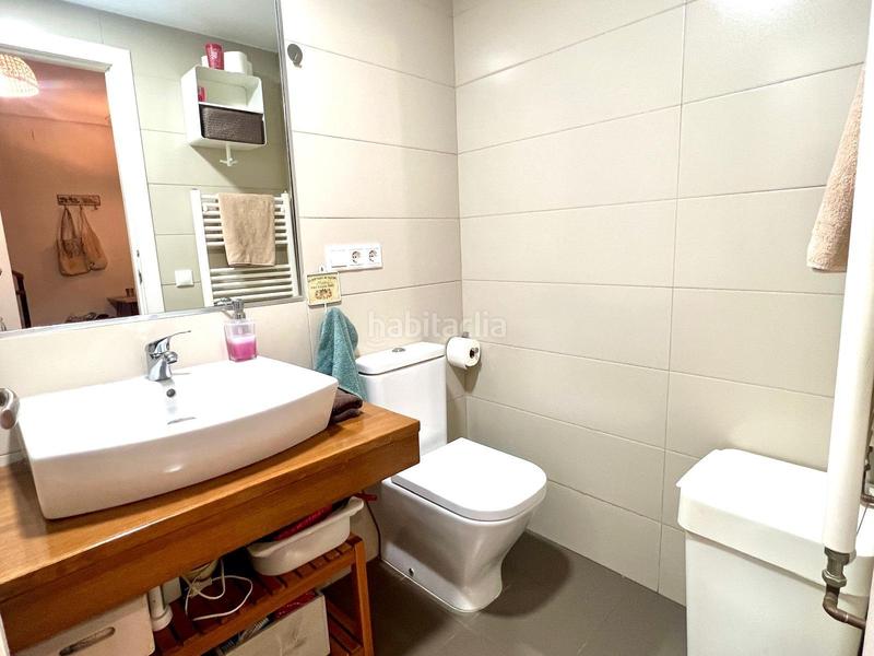 Foto b6d29149-9d31-4821-924e-44431e3cb26f. Reihenhaus mit heizung parking in Los Pinos - El Pilar Plasencia