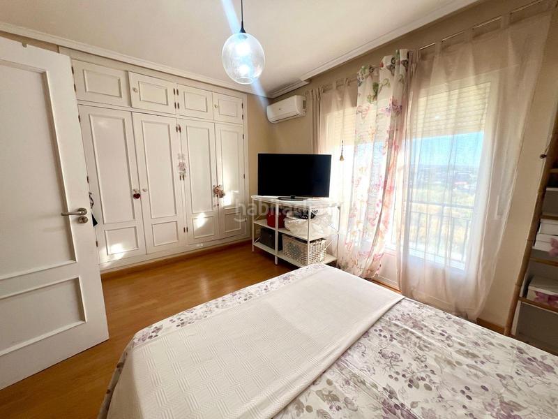 Foto f0208bb7-d8fe-4068-8237-a9e2963e1e72. Reihenhaus mit heizung parking in Los Pinos - El Pilar Plasencia