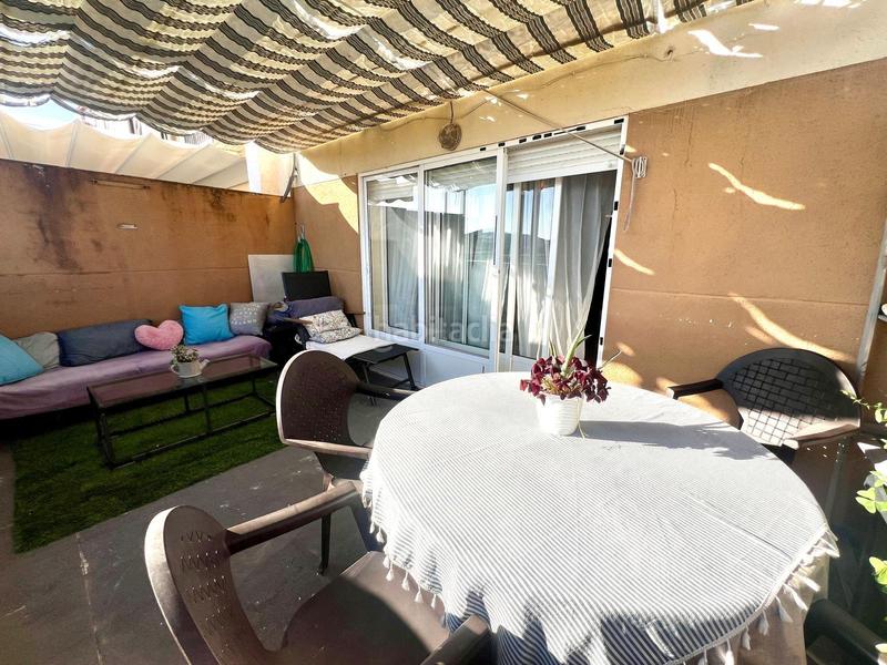 Foto fc07ff26-cf17-4844-88e7-9bb2ef38bcf6. Reihenhaus mit heizung parking in Los Pinos - El Pilar Plasencia