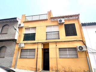 Location Appartement  San isidoro. Piso con plaza de garaje en alquilen en calle san isidoro