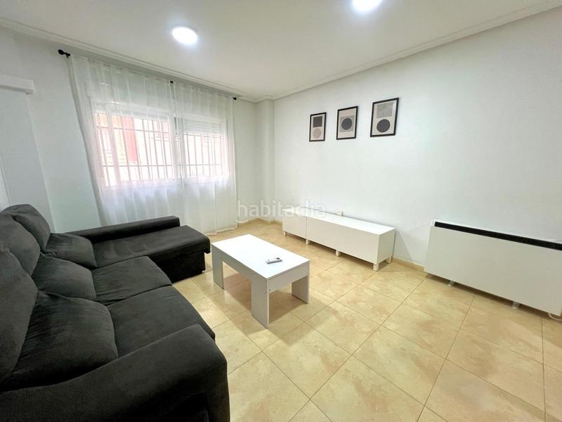 Foto 92aecaca-5886-4efe-b874-5b4916770810. Pis amb calefacció aparcament a Miralvalle - Av. Virgen del Puerto - La Data Plasencia