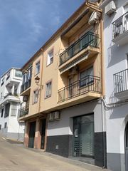 Pis  Calle laurel. Piso en malpartida de plasencia.