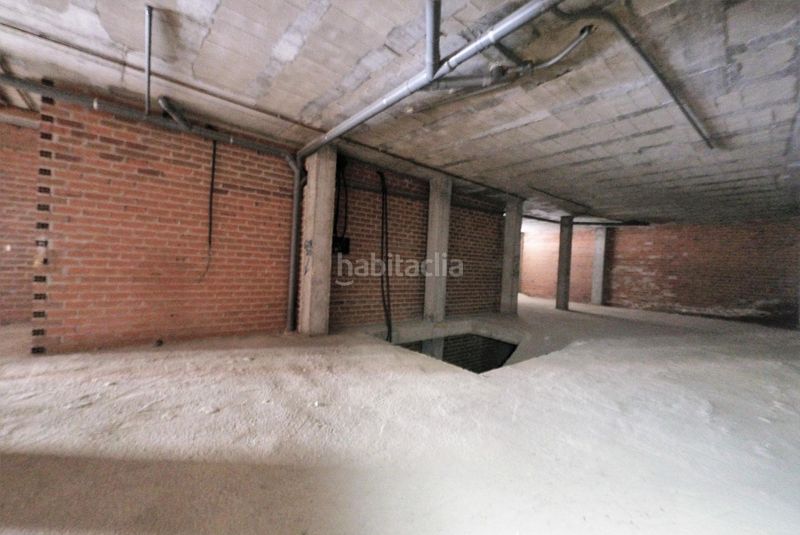Foto 2368fb69-8b9a-46d1-a9b4-c76c9664cdc7. Local comercial a Los Pinos - El Pilar Plasencia