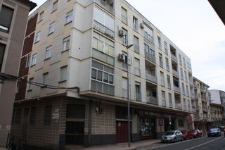 Rent Flat  Avenida calvo sotelo. Piso en avenida calvo sotelo