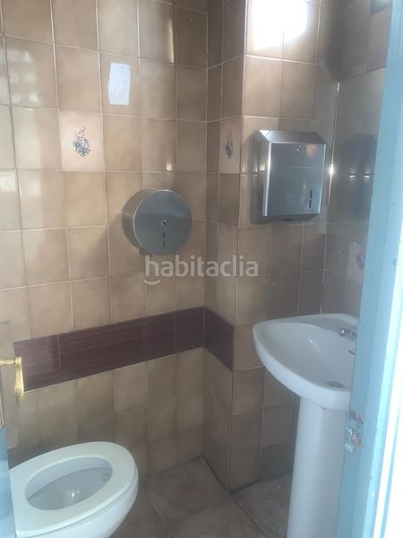 Foto e6fd77ae-812c-48a7-9cf7-cdd9718b9db2. Local comercial a Riolobos
