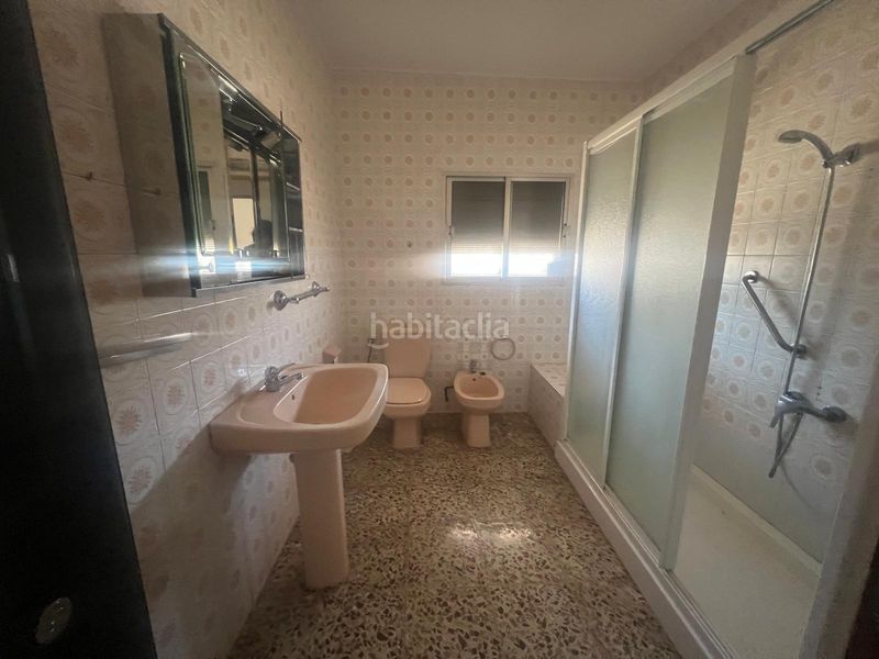 Foto d70acb68-6733-48dd-a4e1-be345b2cb0e3. Casa a Serradilla