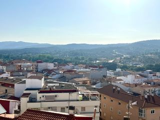 Location Appartement  Calle san calixto. Piso amueblado con plaza de garaje y ascensor en calle san calix