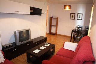 Rent Flat  Avenida salamanca. Piso en avda salamanca con ascensor garaje y trastero