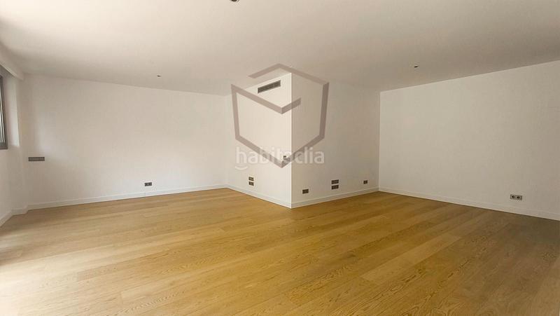 Foto 0eef5005-99bc-4207-af0a-c1641604d1f3. Rent penthouse with heating parking pool in Somosaguas Pozuelo de Alarcón