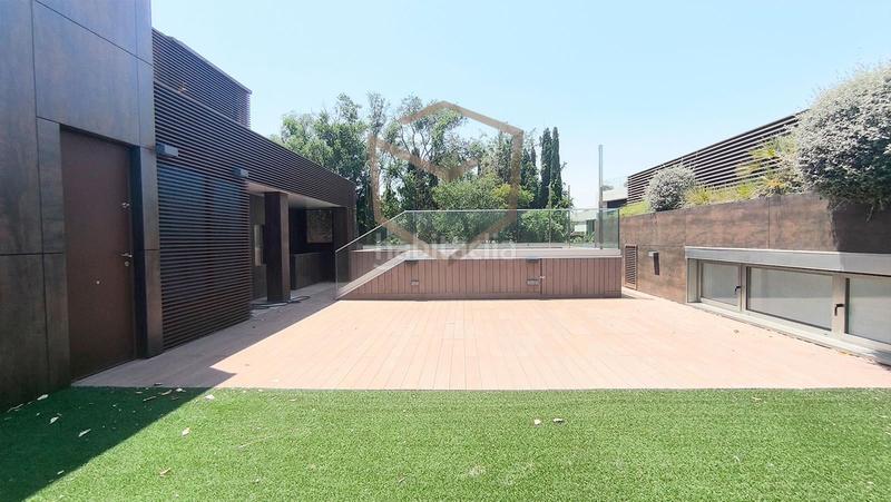 Foto 4beedd27-0807-4c28-a4e6-c7ed41285b41. Rent penthouse with heating parking pool in Somosaguas Pozuelo de Alarcón