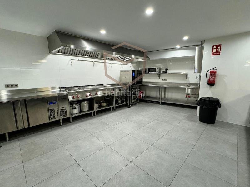Foto 4ca7280f-9e5f-4123-baca-350a6f953902. Rent penthouse with heating parking pool in Somosaguas Pozuelo de Alarcón