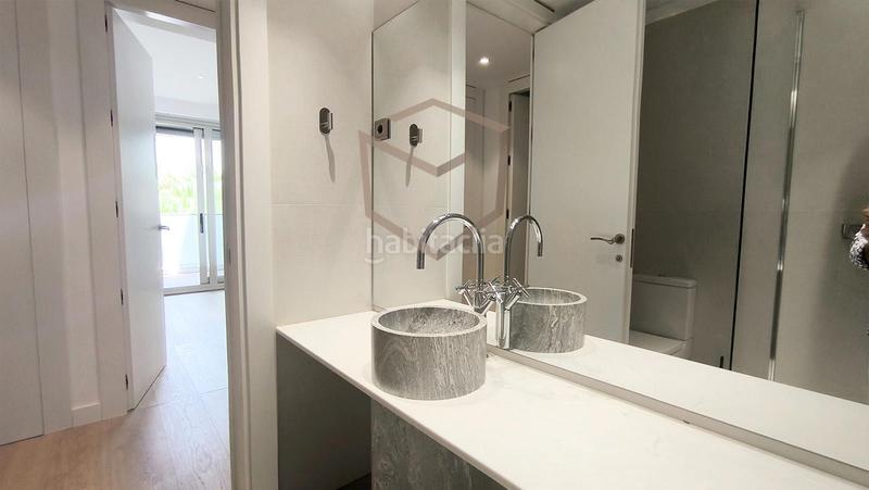 Foto ae0cf303-9561-442e-a51c-84f028aa1d37. Rent penthouse with heating parking pool in Somosaguas Pozuelo de Alarcón