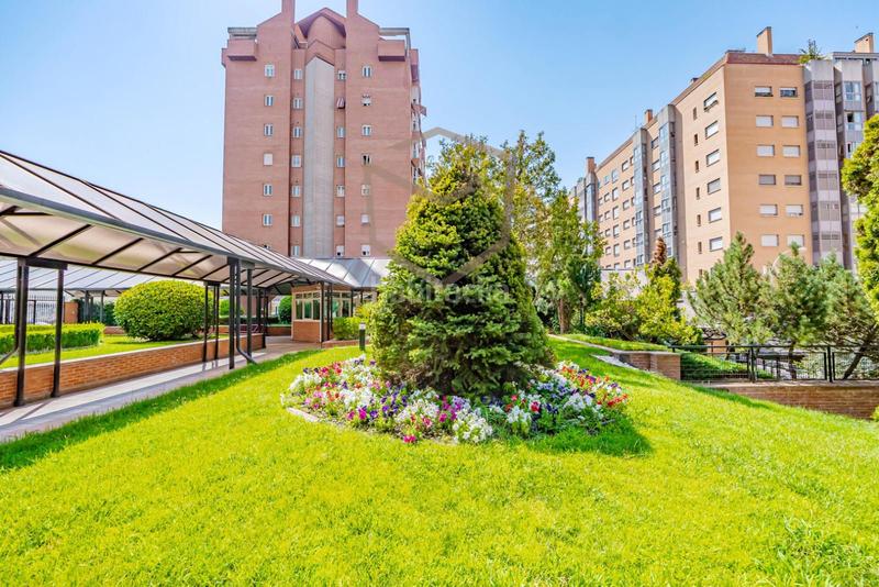 Foto d4091091-c847-4f90-9090-c1179d463dd5. Etagenwohnung mit heizung parking pool in Casa de Campo Madrid