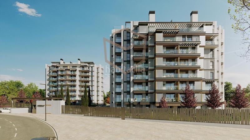Foto 9bceffaf-09ff-4b41-985f-eea430cdf26d. Rent penthouse with heating parking pool in Pinar del Rey Madrid
