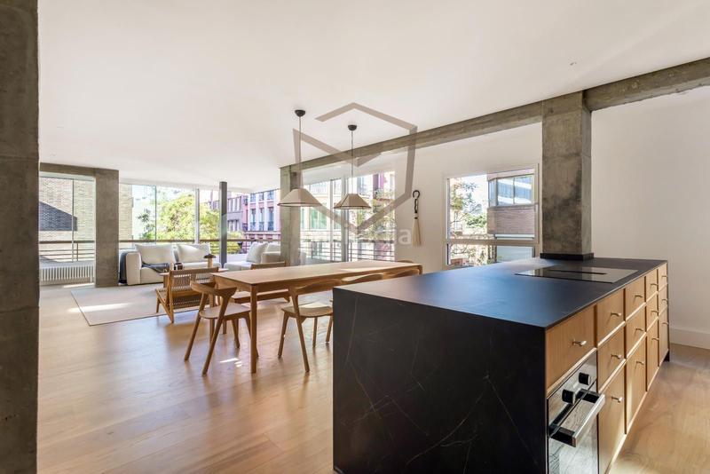 Foto 74537331-bfa5-4e44-8282-43410fba213c. Appartamento con parcheggio in Castellana Madrid