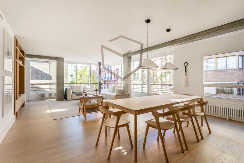 Foto b710c512-41f3-46fa-bb26-0c1200907e7a. Appartamento con parcheggio in Castellana Madrid