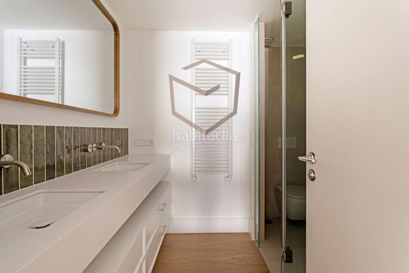 Foto e6382579-b704-4a50-959a-0559ee536113. Appartamento con parcheggio in Castellana Madrid