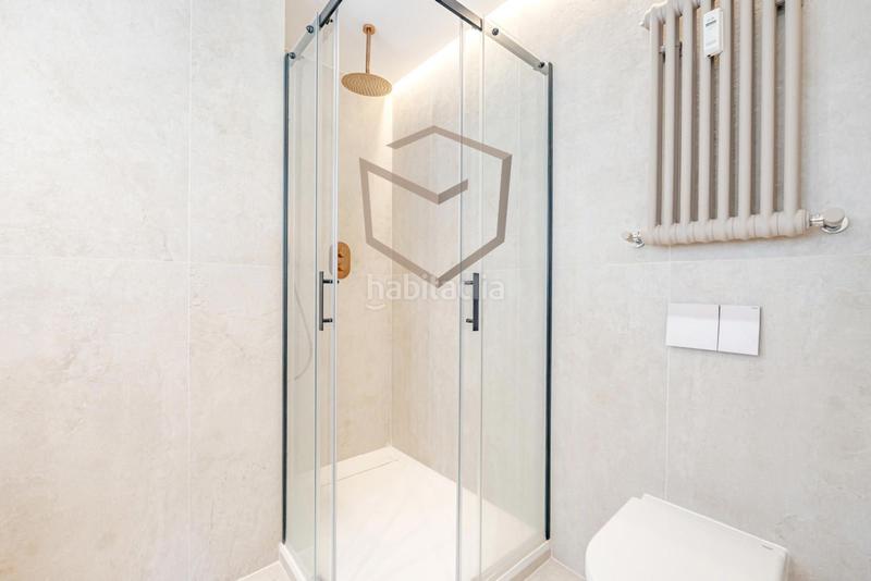 Foto 56349b51-8739-4d5b-adf8-ee69bcd108d2. Etagenwohnung mit heizung in Cuatro Caminos - Azca Madrid