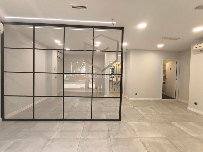 Foto e935ce8a-5a00-425e-aa91-e24be1182994. Lloguer local comercial a Avenida Europa Pozuelo de Alarcón