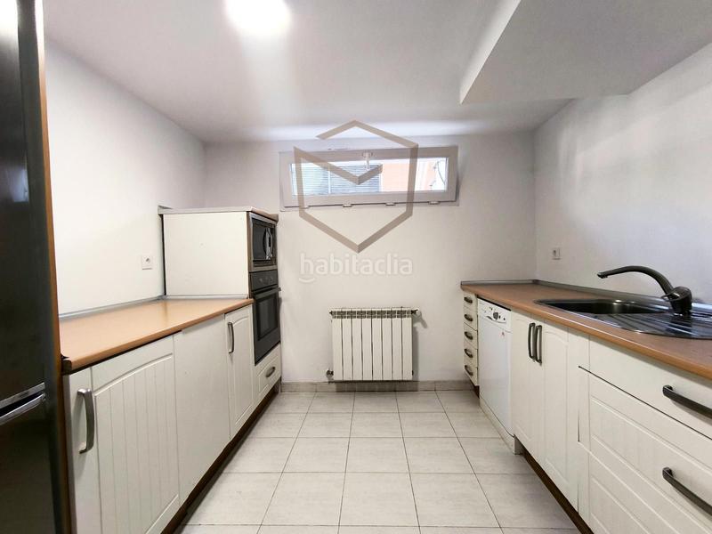 Foto f71d0ac9-0d7f-4766-b437-5d78cfb97fe5. Alquiler chalet en Peñagrande Madrid