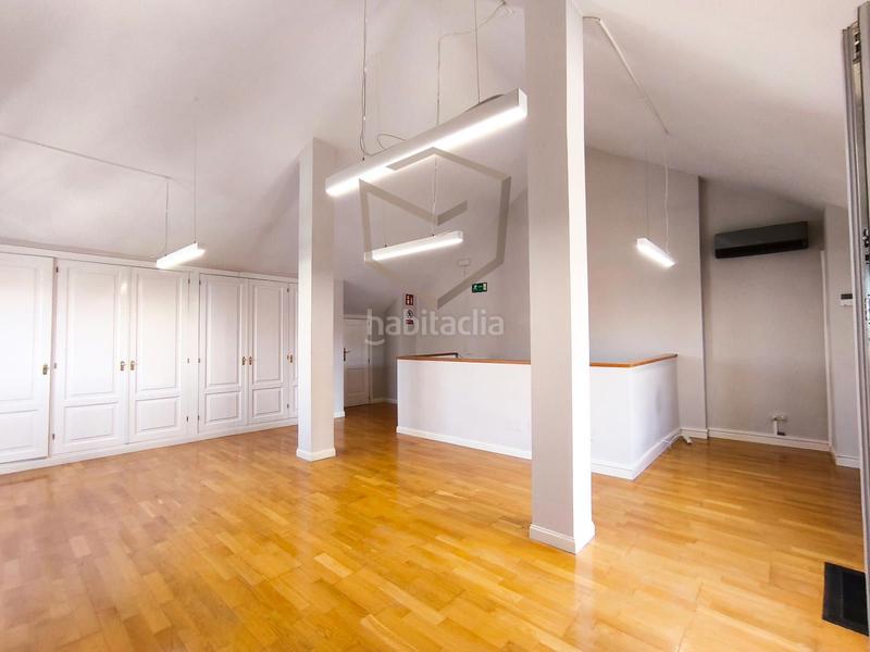 Foto 1b1b6b50-7e13-4920-9310-c86b25243f2b. Miete chalet mit heizung parking in Peñagrande Madrid