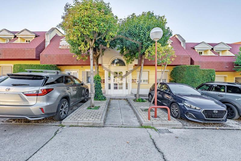 Foto 2bc7ccc0-d707-4b03-a785-a1295b4e063a. Appartamento con riscaldamento parcheggio piscina in La Moraleja