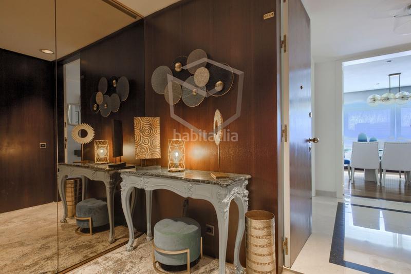 Foto 53aa2e4b-8b6e-485c-86b9-f92936bc6c5d. Piso calle de julio palacios, 24 en La Paz Madrid