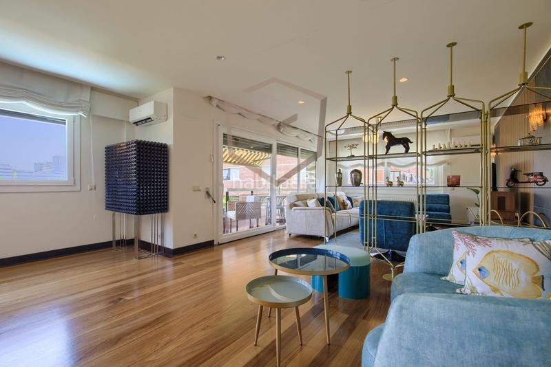 Foto 90da5f54-a093-443d-8aee-e95a1c6d9c8d. Piso calle de julio palacios, 24 en La Paz Madrid