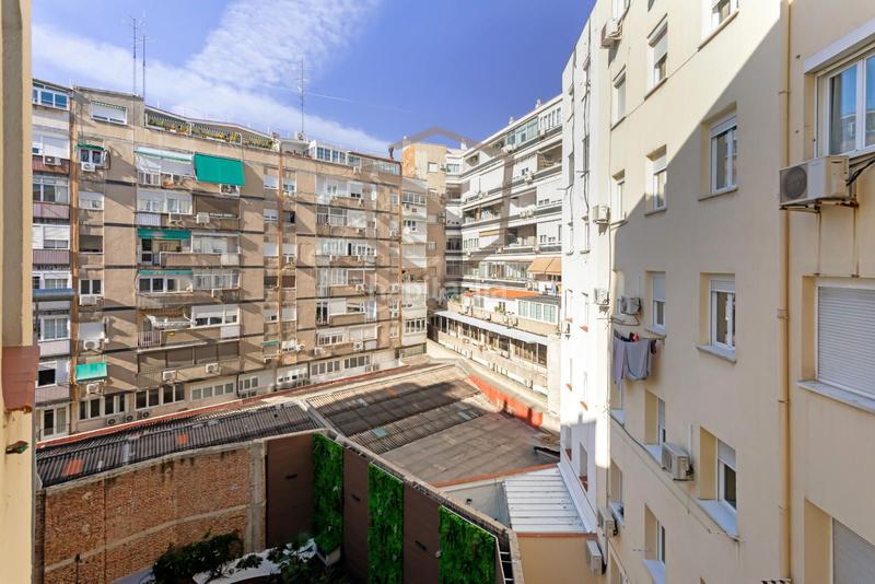 Foto b89bfc8b-a876-4bce-bb86-6543691931d1. Flat with heating in Lista Madrid