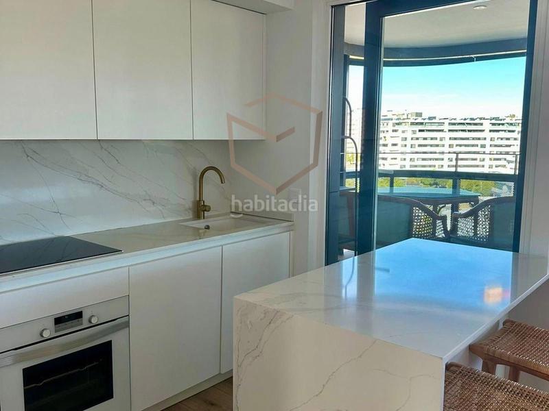 Foto 3ceda8a1-14b5-40f4-a92e-8d78d81f5485. Appartement avec chauffage parking piscine dans Valdebebas - Valdefuentes Madrid