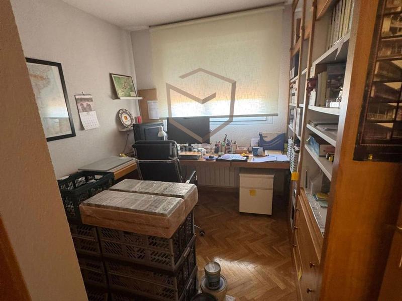 Foto 2b8390a3-6362-43c6-ae3e-d6d85f62b26d. Attico con riscaldamento parcheggio piscina in Sanchinarro Madrid