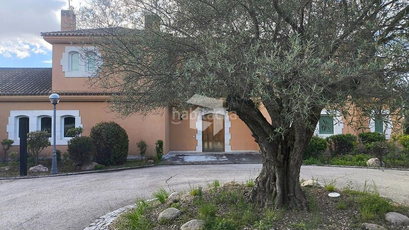 Foto 1e1808da-0f15-4d78-822e-5e692d495c92. Xalet amb calefacció aparcament piscina a Club de Golf Rozas de Madrid (Las)