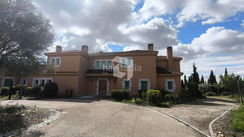 Foto 5520c33f-550a-4600-98cc-2f725da28306. Xalet amb calefacció aparcament piscina a Club de Golf Rozas de Madrid (Las)