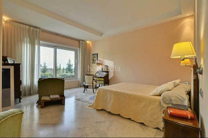 Foto 702c0f58-cbdb-413b-b178-5da546a7b9b4. Xalet amb calefacció aparcament piscina a Club de Golf Rozas de Madrid (Las)