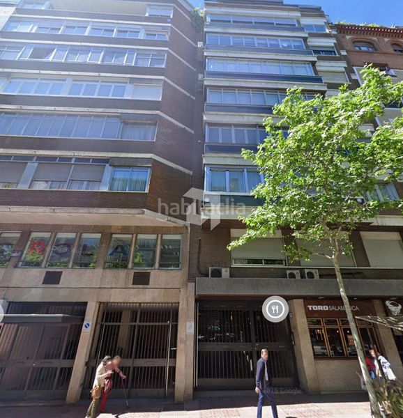 Foto ce61b921-9d1a-4a34-aa7a-dfd3f0cbe67a. Flat with parking in Castellana Madrid