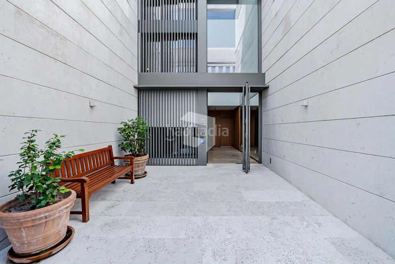 Foto 2fac0c74-dd3f-4b0e-ad3a-b3aa5cfd2fa1. Dachwohnung mit heizung parking pool in Aravaca Madrid