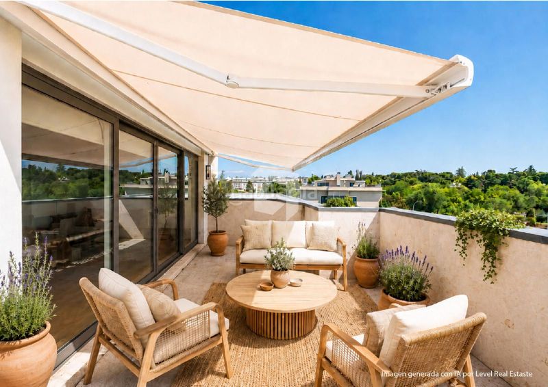 Foto dae88c8b-4044-4ad3-bb30-cdbfec0ac747. Dachwohnung mit heizung parking pool in Aravaca Madrid
